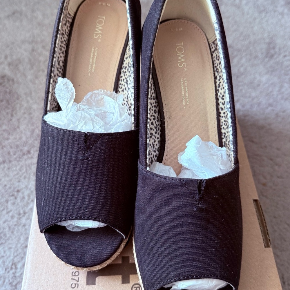 Toms Black Espadrilles Casual Shoes